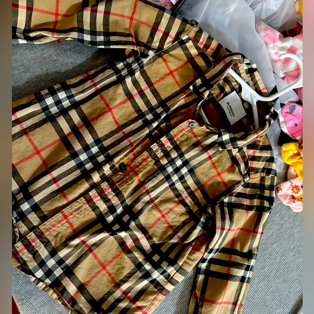 Burberry baby shirt